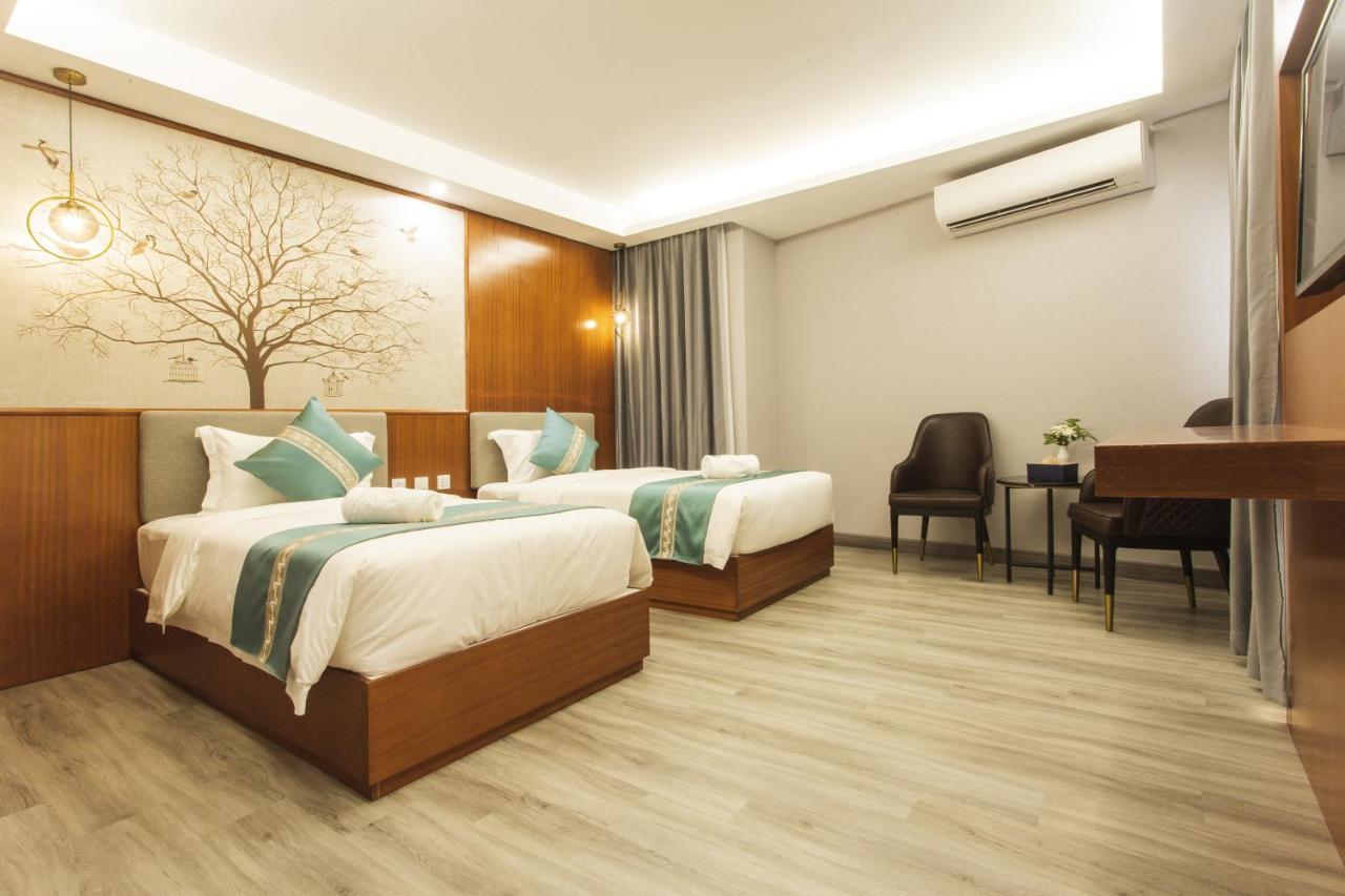 Thapae Twins Hotel Chiang Mai Eksteriør billede
