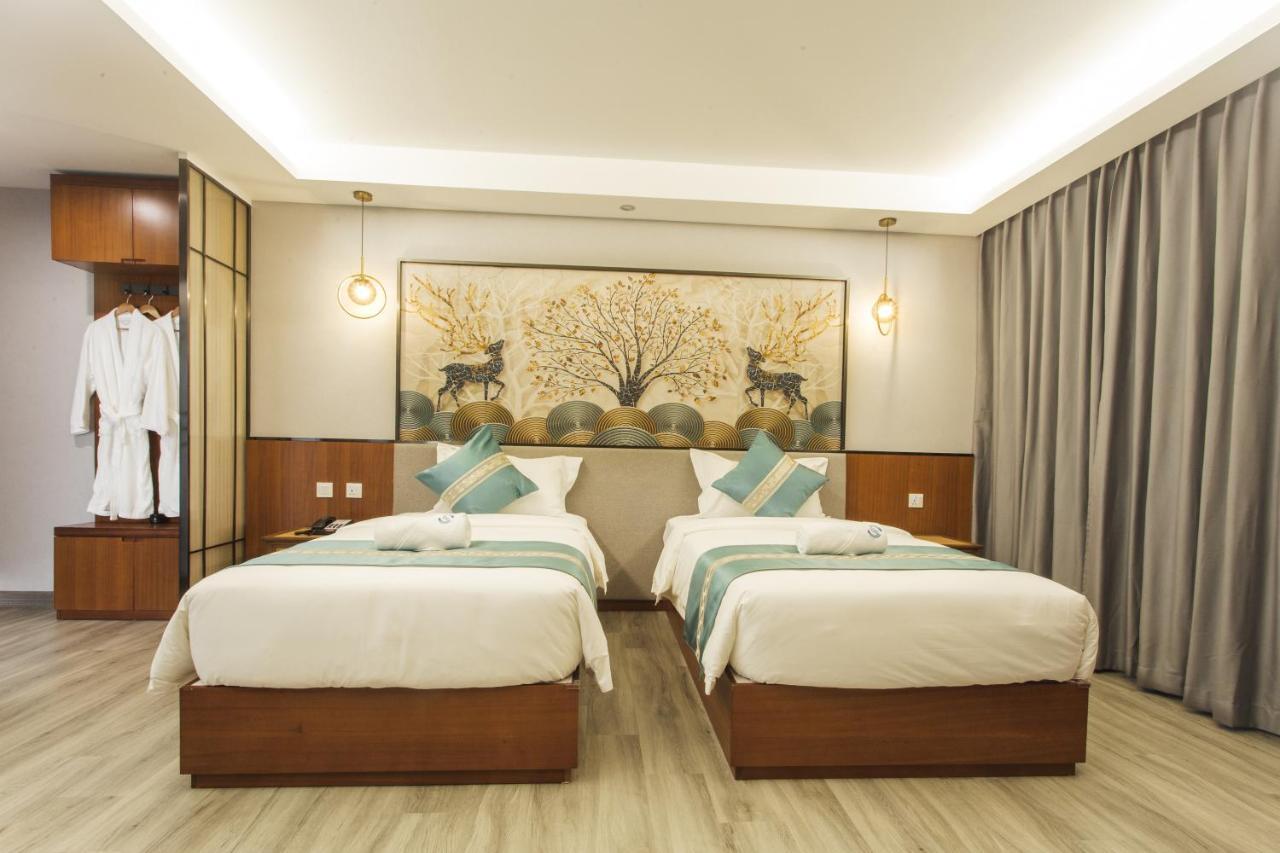 Thapae Twins Hotel Chiang Mai Eksteriør billede