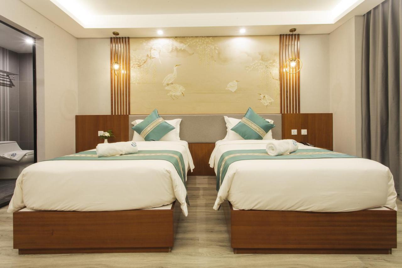 Thapae Twins Hotel Chiang Mai Eksteriør billede
