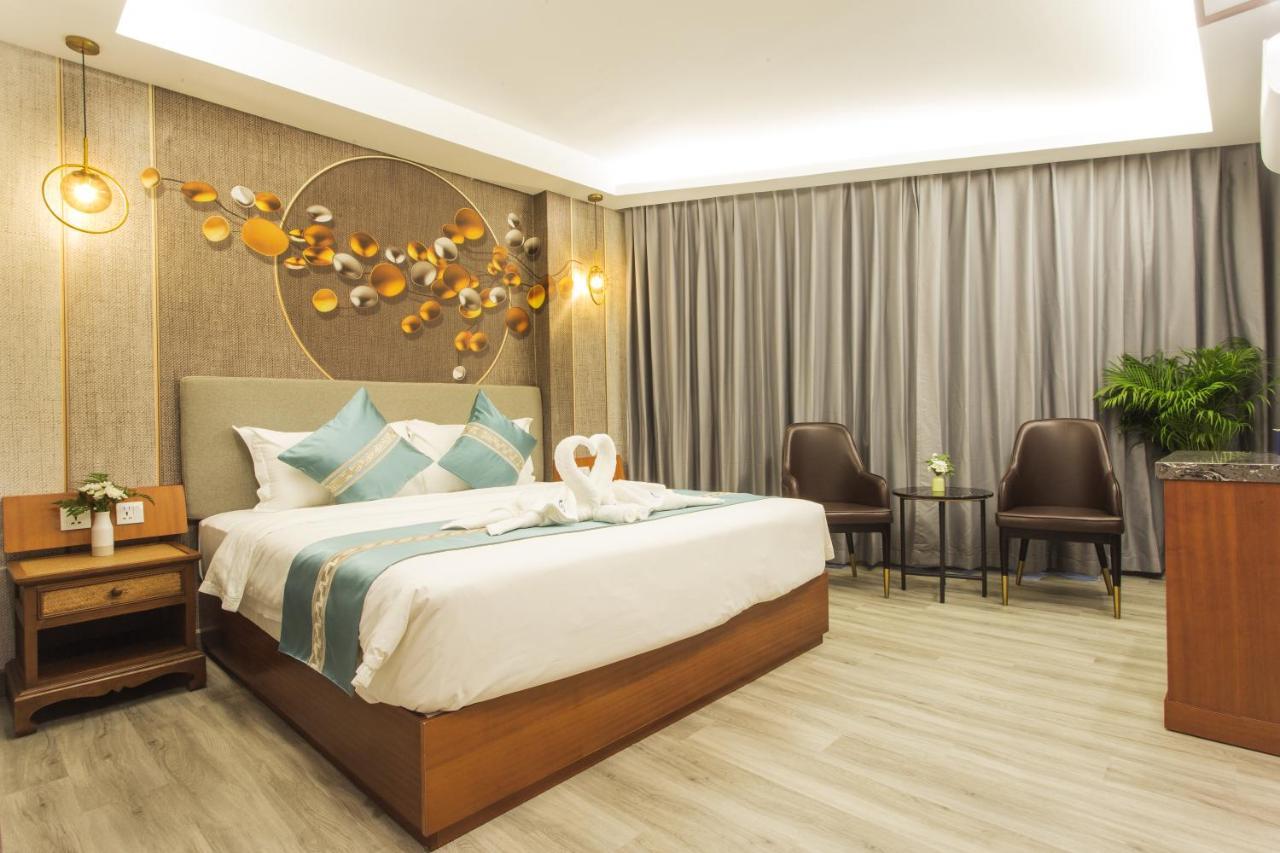 Thapae Twins Hotel Chiang Mai Eksteriør billede