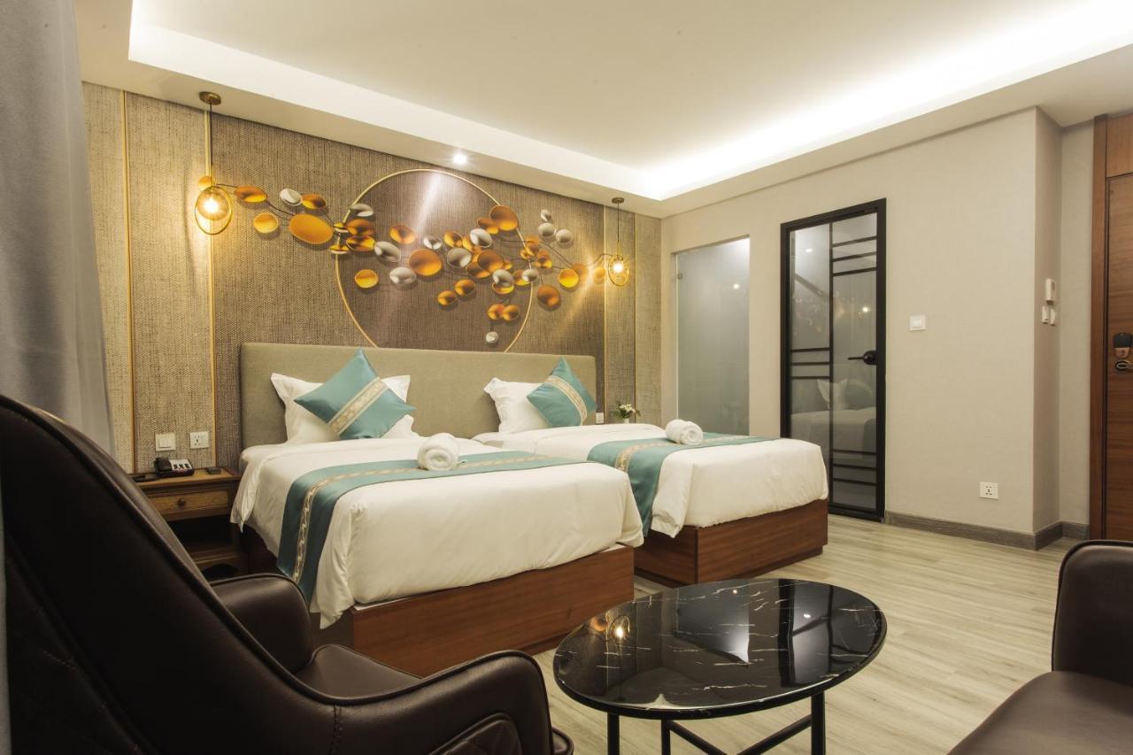 Thapae Twins Hotel Chiang Mai Eksteriør billede