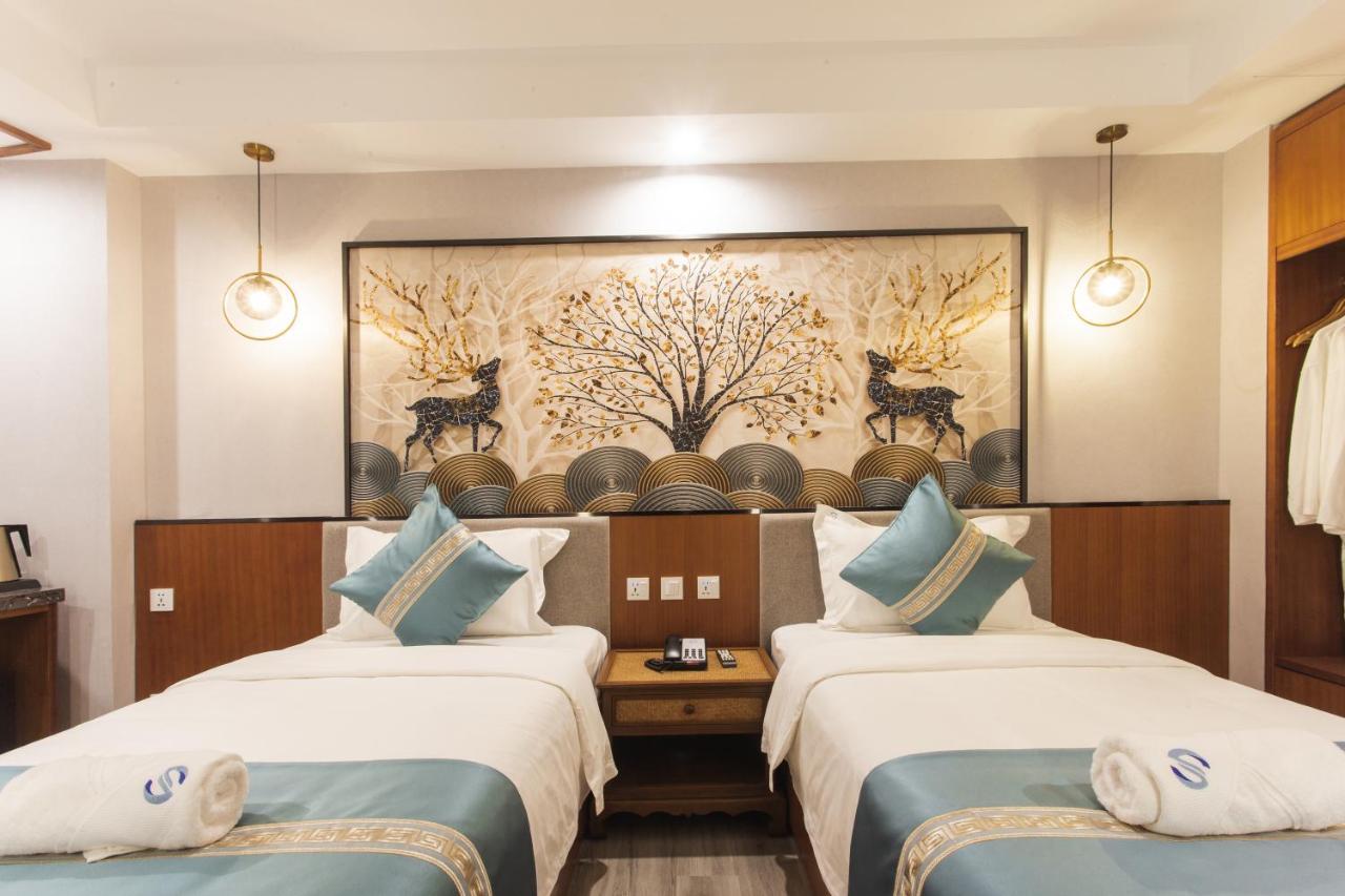 Thapae Twins Hotel Chiang Mai Eksteriør billede
